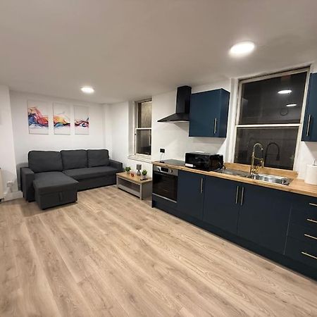 Modern 1 Bedroom - 5 Min Walk From Princess Street Eb1 Edimburgo Esterno foto